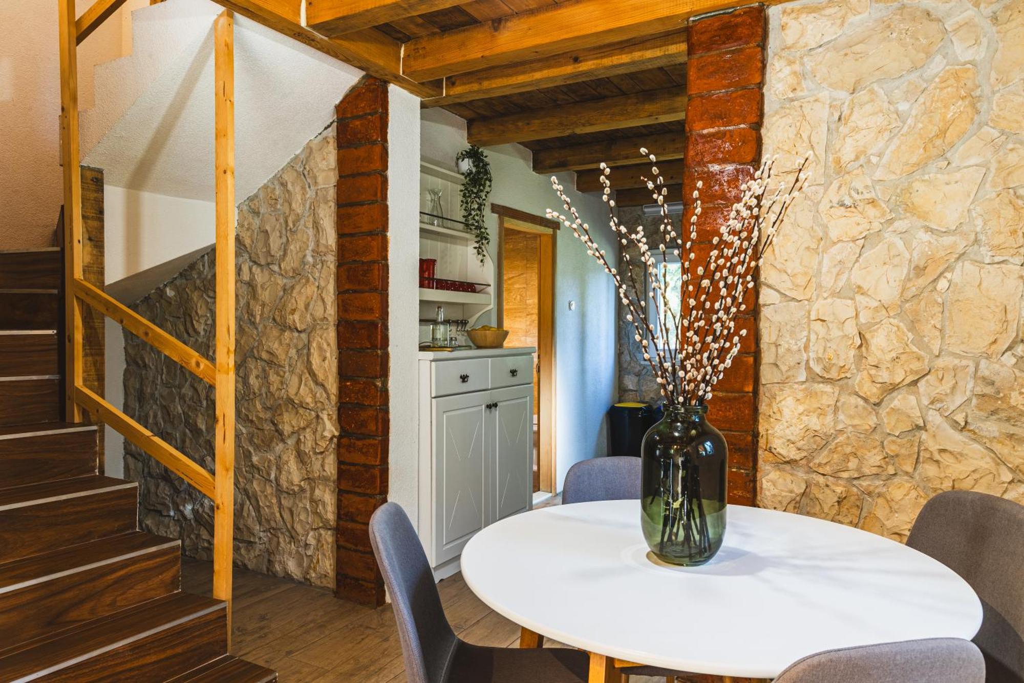 Country House Uros In Nature With Pool Lovorno Bagian luar foto