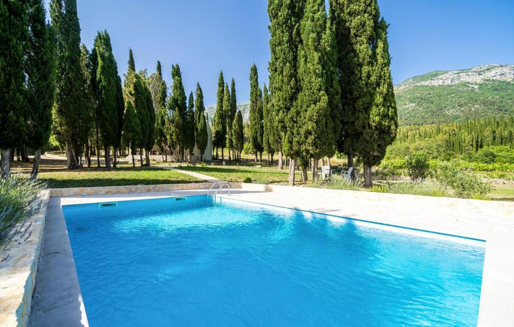 Country House Uros In Nature With Pool Lovorno Bagian luar foto